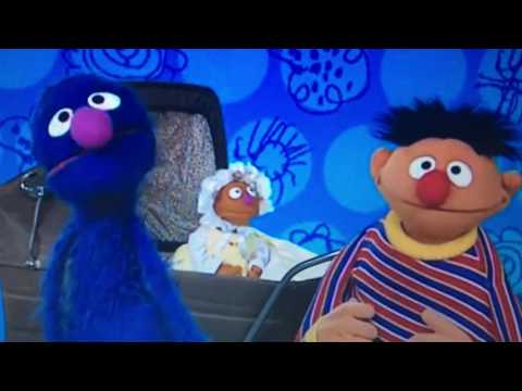 Play With Me Sesame Open Intro! Ernie Says Segmentmov