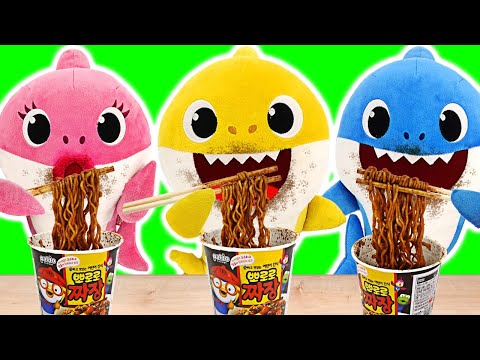 Baby sharks cooks Pororo Black Noodle Without Daddy Shark Knowing PinkyPopTOY