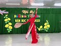 Hello Việt Nam - múa đơn nón lá