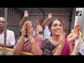 PM Modi's Heartwarming Reception in Tiruchirappalli! Emotional Roadshow Unites Crowds in Tamil Nadu
