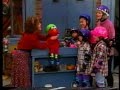 Sesame Street - Elmo Tries Rollerblading