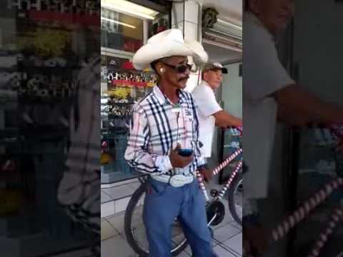 Download Mario "almohada"-asi o te guiso un huevo free