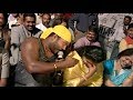 പെണ്ണുങ്ങളെ കയ്യിലെടുക്കാന്‍ മണിച്ചേട്ടന്‍ പണ്ടേ മിടുക്കനാ | Kalabhavan Mani Super Performance