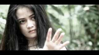 TIC band - Jika Cinta (Official Music Video)
