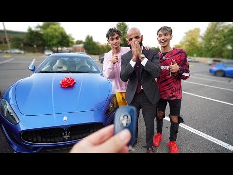 Destroying Strangers Cars Then Buying Them A New One 