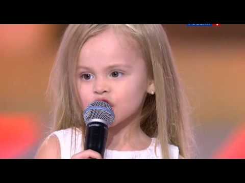 Девочка пела лепса на новый год Девочка пела лепса на новый год