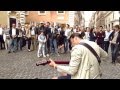 Street musician Marcello Calabrese live in Rome, "Comfortably numb" (Pink Floyd)