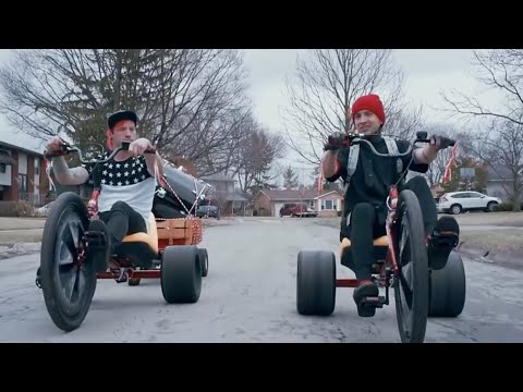 twenty one pilots Stressed Out OFFICIAL VIDEO 