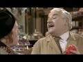 Open All Hours - s02e03 - Fig Biscuits And Inspirational Toilet Rolls