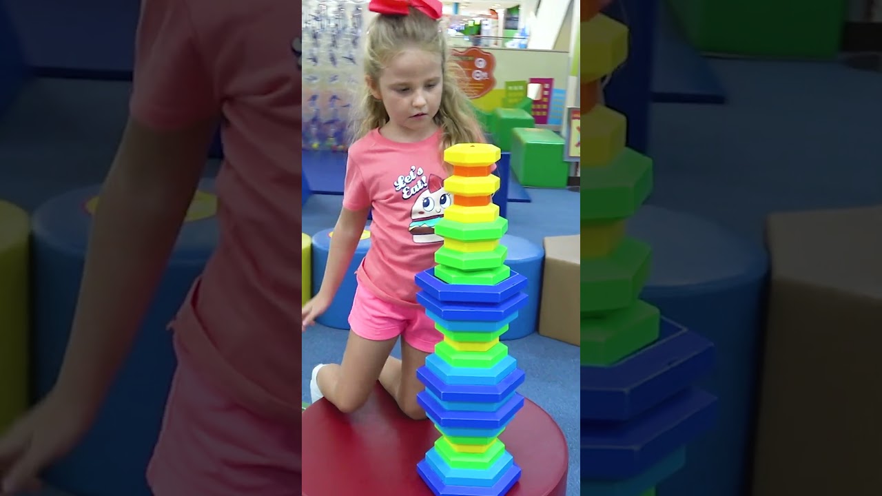 #kidslearning Baby perfection in stacking ring toys😍