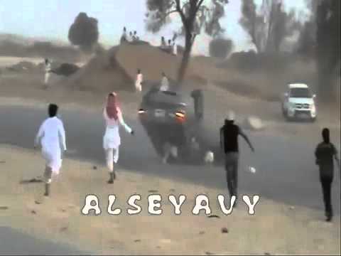 Crazy car stunts in Saudi Arabia! Coups car jumping
