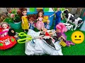 மாயா அக்காக்கு வந்த பார்சலை கிழிச்சு போட்ட சாரா😐/Barbie show tamil