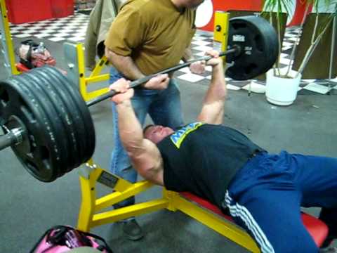 Derek Poundstone 500 Lb Bench Press For Reps
