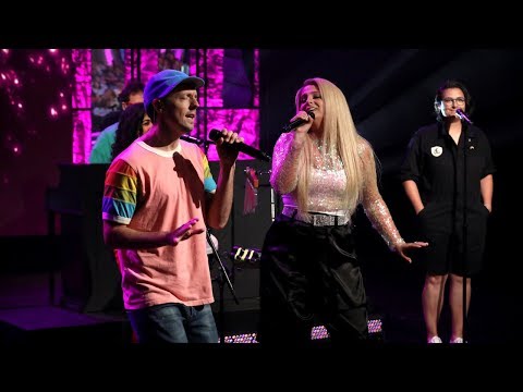 Download Jason Mraz & Meghan Trainor Perform 'More Than Friends' free