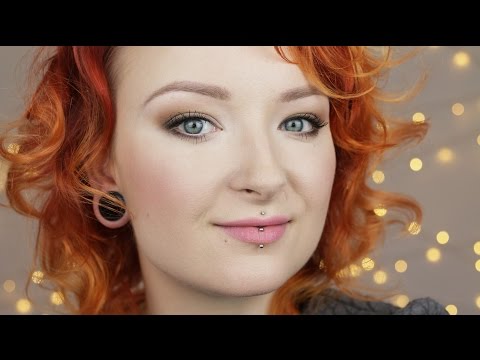Rozświetlający Makijaż Powiększający Oczy Red Lipstick Monster