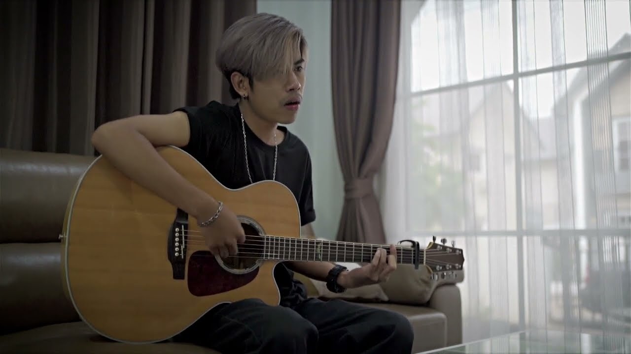 เธอไม่ได้สอนให้ฉันอยู่คนเดียว Cover Achira