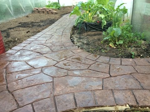 Бетонная дорожка под камень Бетонная дорожка под камень