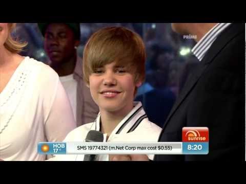 Download JUSTIN BIEBER - Baby Baby Baby (FULL HD 1080p) free
