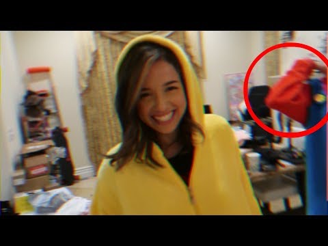 PRANKED MY ROOMMATE 1000 JUNK FOOD FOUND MY DIARY