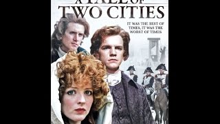 Learn English Through Story A Tale of Two Cities (Level 4)