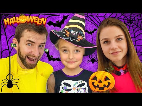 Sasha y Halloween Trick or Treat Contest