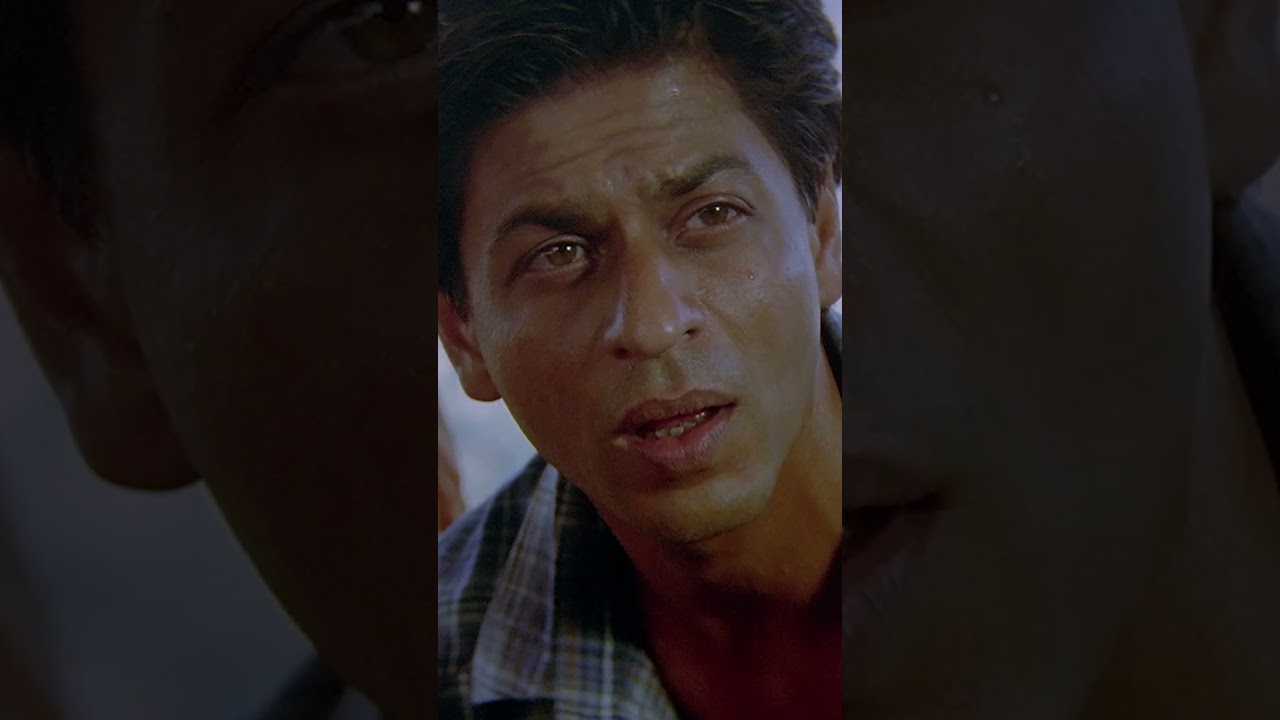 A heartwarming scene that just made our day 😍🤌#RedChilliesEntertainment #SRK #ShahRukhKhan #Swades