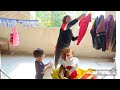baby Bear and monkey Titi obediently help their mother dry clothes. #videomonkey