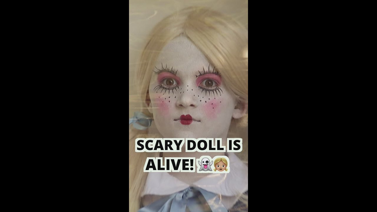Scary Doll in the Box PRANK! 👧🏼😱 | Just Pranks #scary #doll #prank