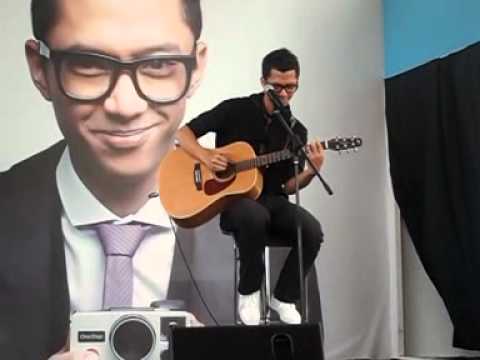 Download Sezairi Sezali - Matahari @ Take Two Autograph Session IMM free