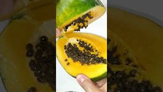 Satisfying sound #splitting #fresh #fruit #ripe