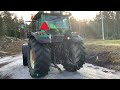 köp midjestyrd traktor valtra xm150 4 med lastare på klaravik