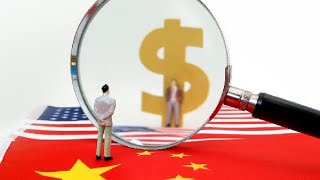 中国企业避开美国关税的“公开”秘诀：转运；美国海关攀爬箱子查橱柜如同探险者寻宝；橱柜商家如同“宠物医生”互相举报 揭开转运乱象：六度解析20241223