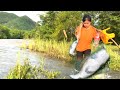 The village girl has skillful fishing techniques