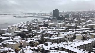 Mike Jutan in Iceland: Going up the Hallgrímskirkja church