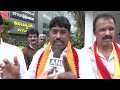 bengaluru news farmers pro kannada activists hold protest as mall denies entry to farmer in dhoti