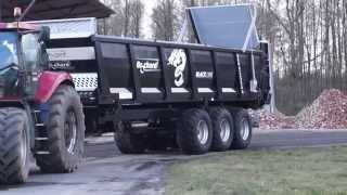 Rozrzutnik obornika Brochard Black Line 30T. Manure spreader Brochard in Poland épandeur à fumier