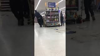 Moving shopping isle #short