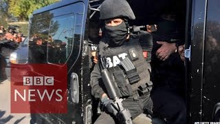 Tunis museum shooting:19 killed inlcuding 17 tourists - BBC News