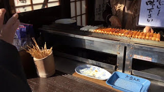 高山名物、老舗みたらし団子の二四三屋（ふじみや）の田村さん