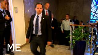 Israeli Prime Minister surrounded by bodyguards