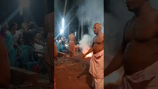 വാൾ പയറ്റ്#theyyam#theyyamdaires#theyyamkerala#kannur#malayalam#trendingvideo#viralshort