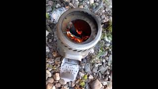 Decathlon Holzkocher MH 500 Camping Quechua Wood Stove