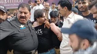 PTI leader Alamgir Khan arrested from outside Karachi Press Club