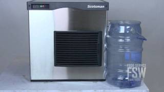 Scotsman (F0822A-32A) 800 Lb Flake Ice Machine