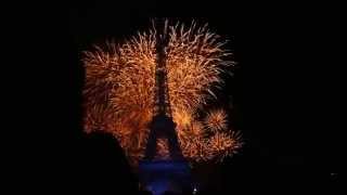 Feu d'Artifice 14 Juillet 2014 Paris - Tour Eiffel - Mozart Requiem (2/2) [HD]
