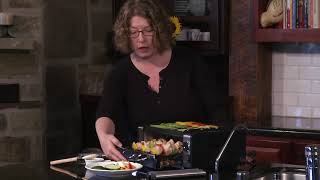 Cuisinart Griddler® Compact Grill Centro GC 15 Demo Video