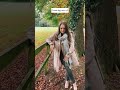 Autumn fence PoseIdea #shorts #youtubeshorts #fyp #foryoupage #autumn #poses #shortsfeed #feedshorts