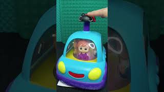 It's YoYo cocomelon push N sing car