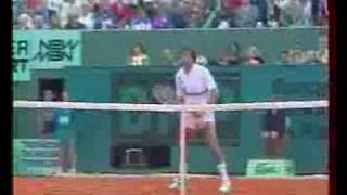 Tribute to Henri Leconte, entertainer of the French Open