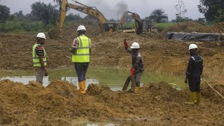 Νιγηρία εναντίον πετρελαϊκών εταιρειών - Ζητεί αποζημιώσεις για περιβαλλοντικές καταστροφές